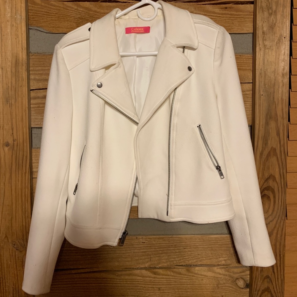 Women’s size 8. Fitted Moto Jacket.